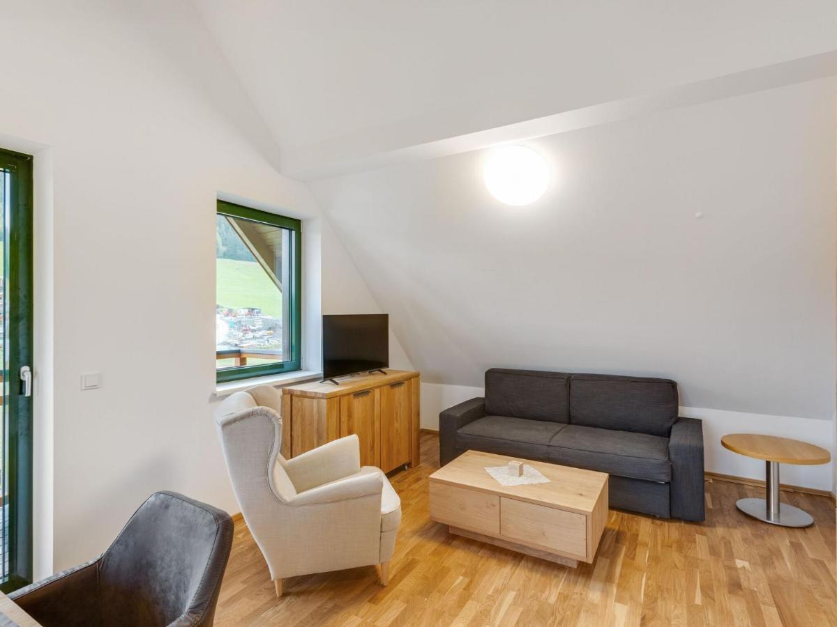 Apartment In Hohentauern Near Ski Area Exteriör bild